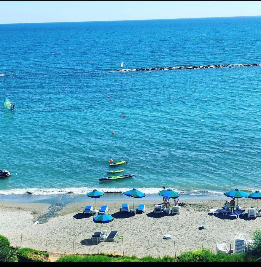 The Ermitage On The Beach Limassol Zewnętrze zdjęcie